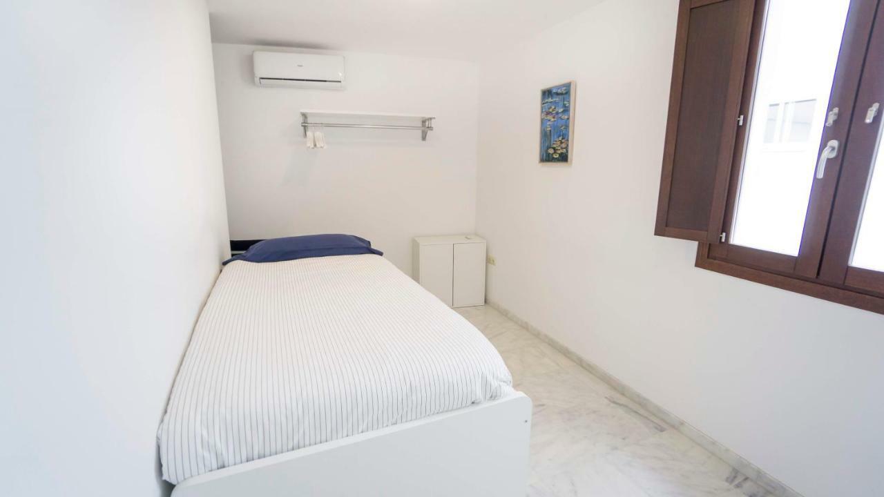 Rentalsevilla Espacioso Duplex En La Puerta Real Eksteriør bilde